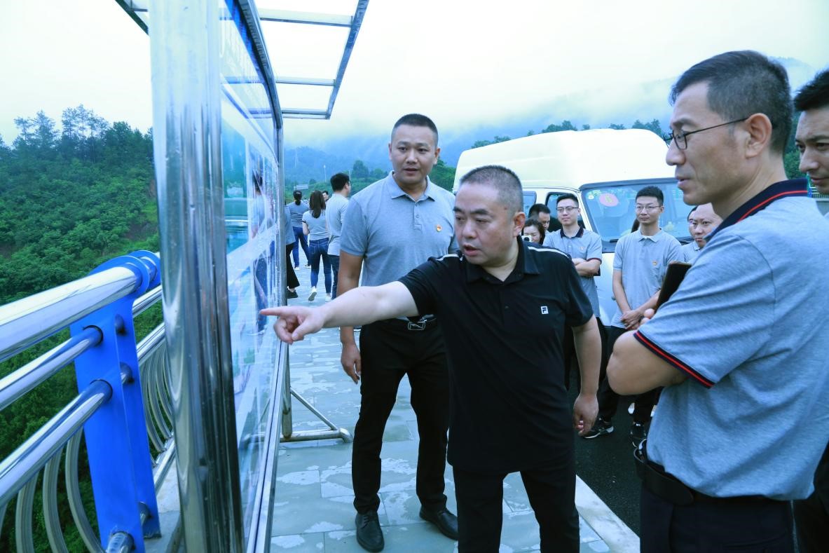 慶建黨百年系列活動-公司開展“學黨史、感恩黨、跟黨走”主題教育活動